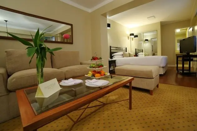 Junior Suit King Size Bed