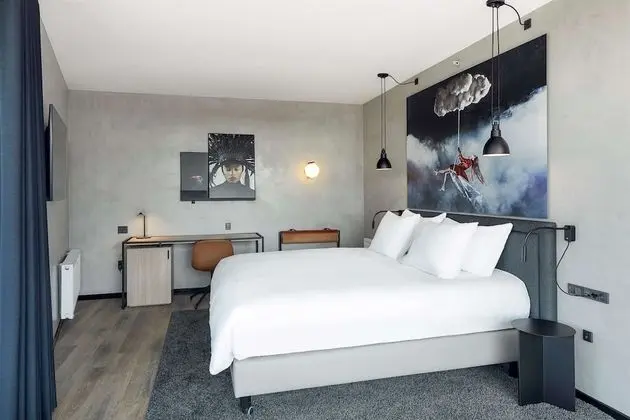 Superior Oda, Balkon, Şehir Manzaralı
