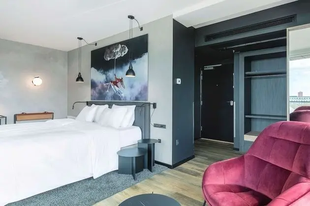 Superior Oda, Balkon, Şehir Manzaralı