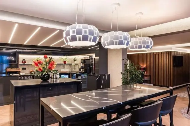 Executive Oda (Lounge Access)