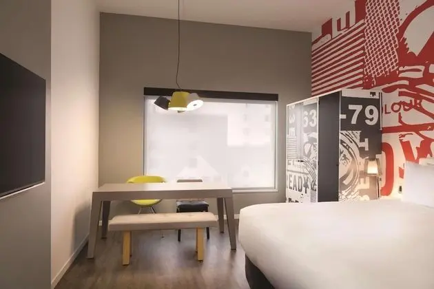 Stüdyo, 1 En Büyük (King) Boy Yatak, Sigara İçilmez ( High Floor)
