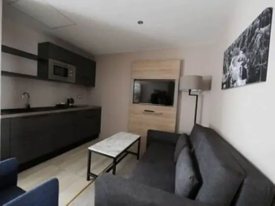 Superior Apart Daire (Hill View)