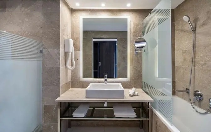 Superior Oda, Şehir Manzaralı