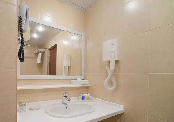 Standard Oda, Nehir Manzaralı
