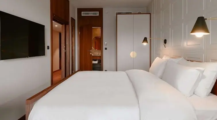 Süit, 1 Yatak Odası (River view & Spa Access)