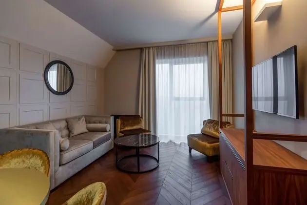 Süit, 1 Yatak Odası (River view & Spa Access)
