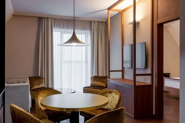 Süit, 1 Yatak Odası (River view & Spa Access)