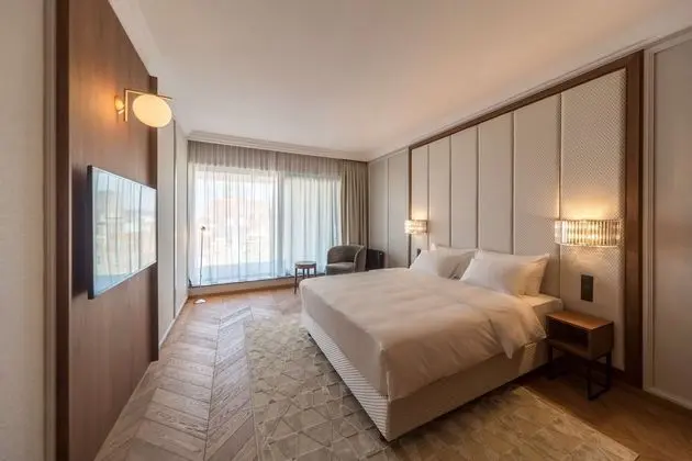 Süit, 1 Yatak Odası (River view & Spa Access)