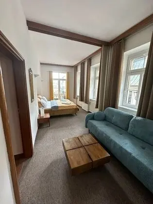 Tek Büyük veya İki Ayrı Yataklı Oda