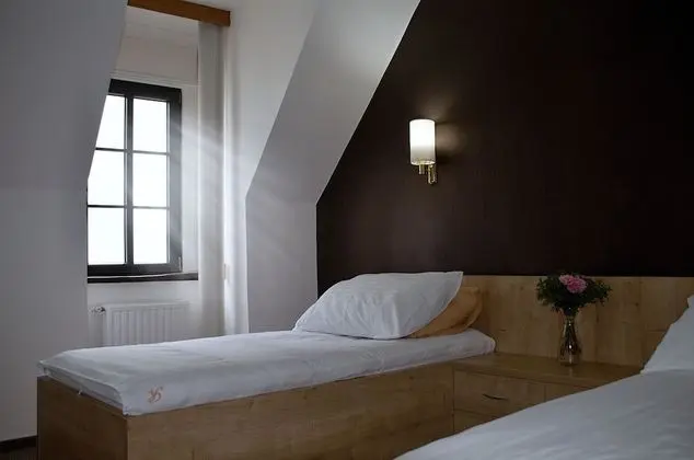 Tek Büyük veya İki Ayrı Yataklı Oda