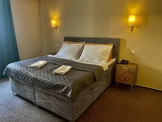 Tek Büyük veya İki Ayrı Yataklı Oda