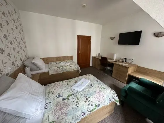 Tek Büyük veya İki Ayrı Yataklı Oda