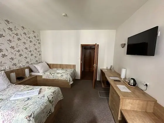 Tek Büyük veya İki Ayrı Yataklı Oda