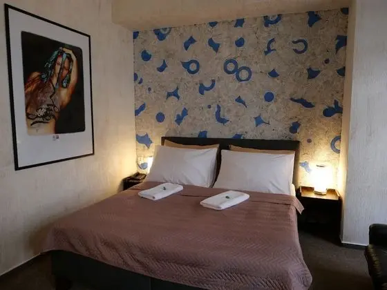 Tek Büyük veya İki Ayrı Yataklı Oda