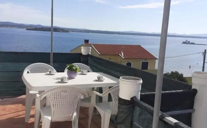 Apart Daire (Rado - close to the sea - A4 Heinzov()