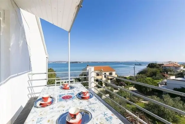 Apart Daire (Rado - close to the sea - A4 Heinzov()