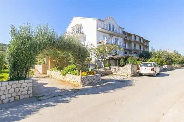 Apart Daire (Rado - close to the sea - A5 Blu Sky()