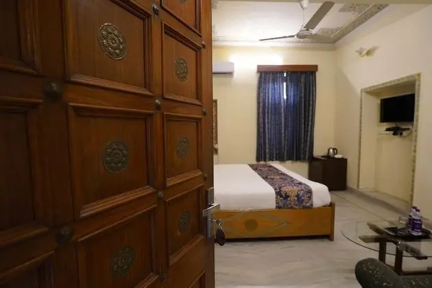Deluxe Tek Büyük veya İki Ayrı Yataklı Oda