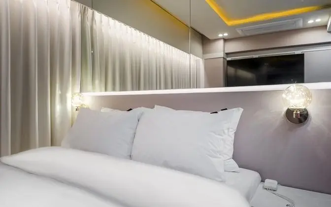 Oda (Deluxe (65" TV Netflix/Disney et)