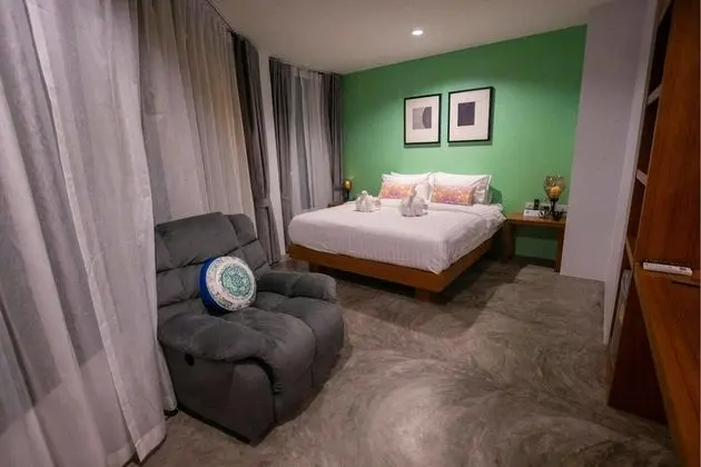 Deluxe Tek Büyük Yataklı Oda