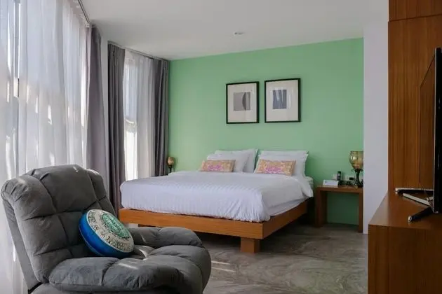 Deluxe Tek Büyük Yataklı Oda
