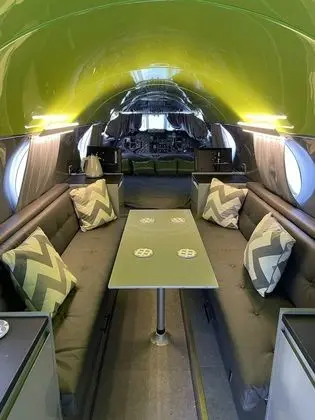 Jetstream (Airplane)