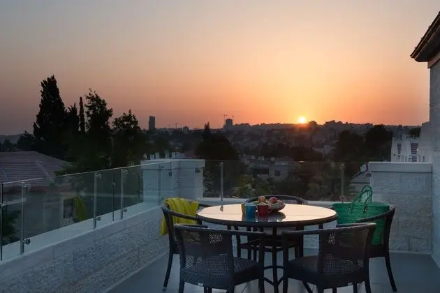 Çatı Katı Süiti (Penthouse), Teras