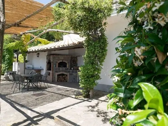Villa, Sigara İçilebilir
