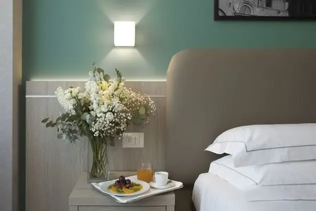 Büyük Yataklı Tek Kişilik Oda, 1 Tek Kişilik Yatak