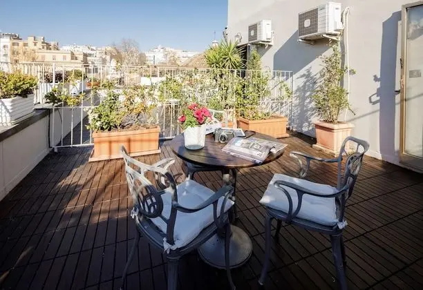 Superior Oda, 1 En Büyük (King) Boy Yatak, Sigara İçilmez, Teras