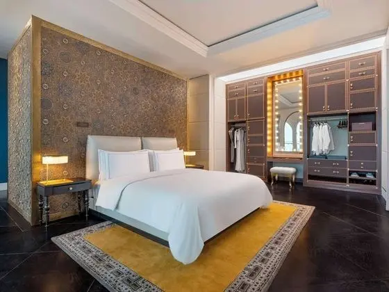 Signature Süit (Crescent)