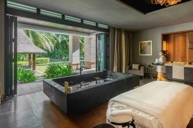 Özel spa küveti