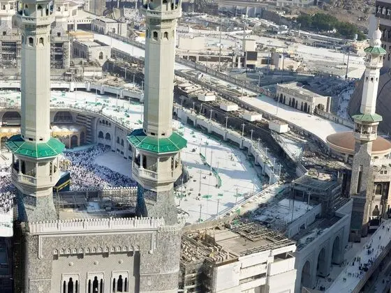 Signature Süit, 1 Yatak Odası (Partial Kaaba View)