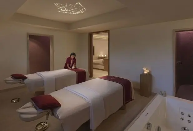 Raffles, Royal Villa, Birden Çok Yatak