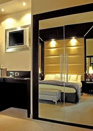 Comfort Tek Büyük veya İki Ayrı Yataklı Oda