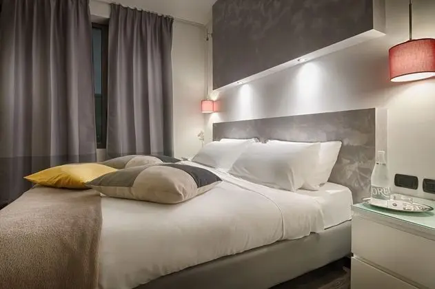 Comfort Tek Büyük veya İki Ayrı Yataklı Oda