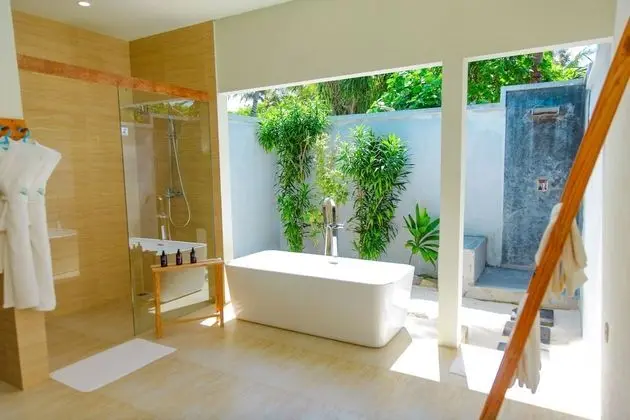 Villa, 1 King Bed, Lagoon View