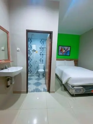 Standard Tek Büyük Yataklı Oda