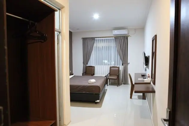 Deluxe Tek Büyük veya İki Ayrı Yataklı Oda, 2 Yatak Odası, Sigara İçilmez, Bahçe Manzaralı