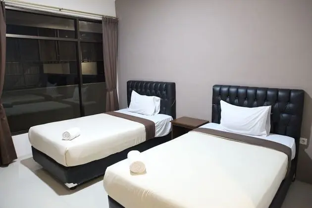 Deluxe Tek Büyük veya İki Ayrı Yataklı Oda, 2 Yatak Odası, Sigara İçilmez, Bahçe Manzaralı