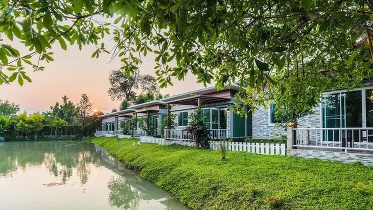1-Bedroom Bungalow