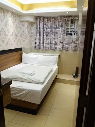 Deluxe Double Room(with Window)
