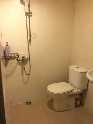 Senior Tek Büyük Yataklı Oda