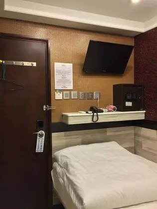 Standard Tek Büyük Yataklı Oda