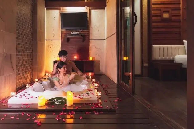 Jacuzzi Villa