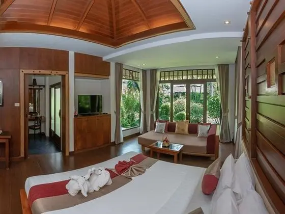 Jacuzzi Villa