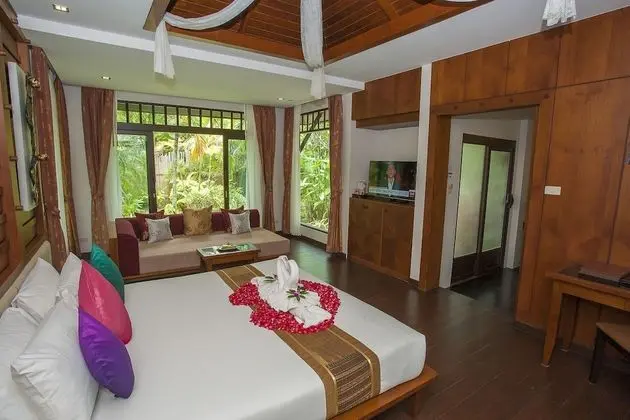 Jacuzzi Villa