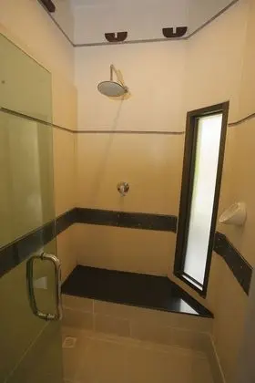 Jacuzzi Villa