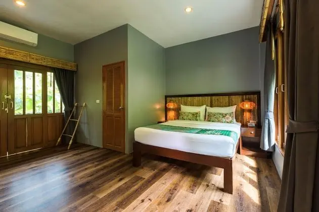 Deluxe Tek Büyük Yataklı Oda, Balkon
