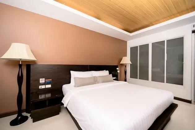 Grand Deluxe
